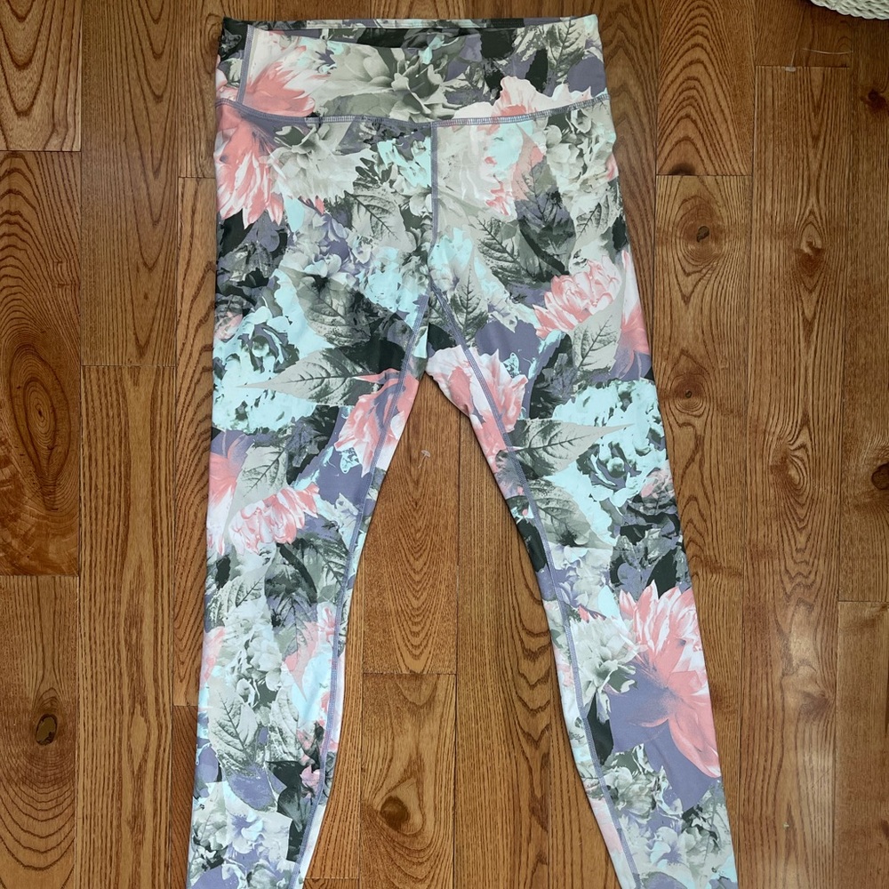 Fabletics Power Hold Floral Print